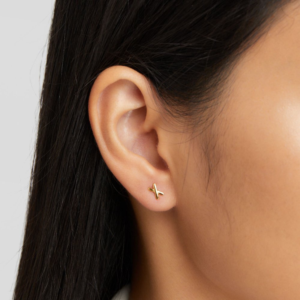 Líza – Øreringe i guld formet som grene.