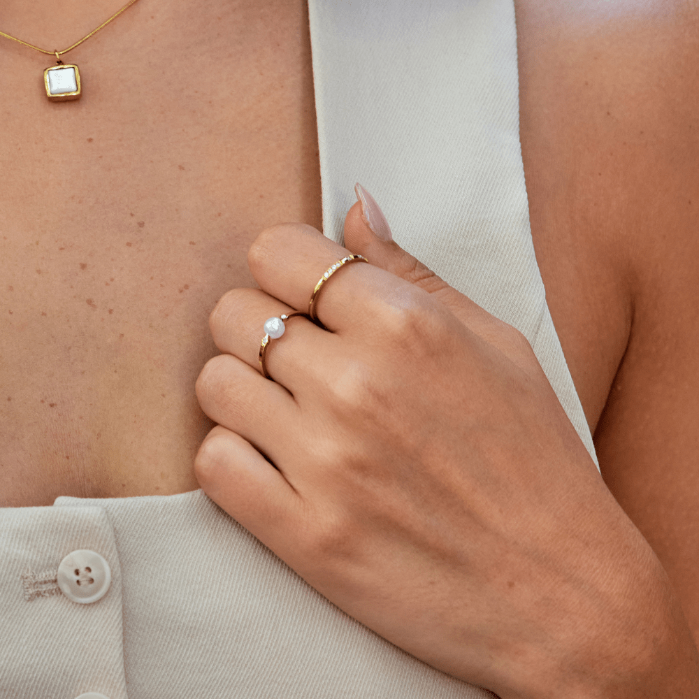 Perle ring af ferskvandsperler